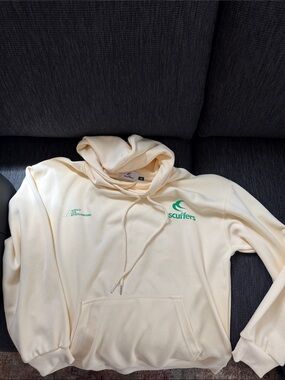 scuffers Globally Ecru Hoodie Cream Logo Hoodie Men's Pullover Sweatshirt SIZE M